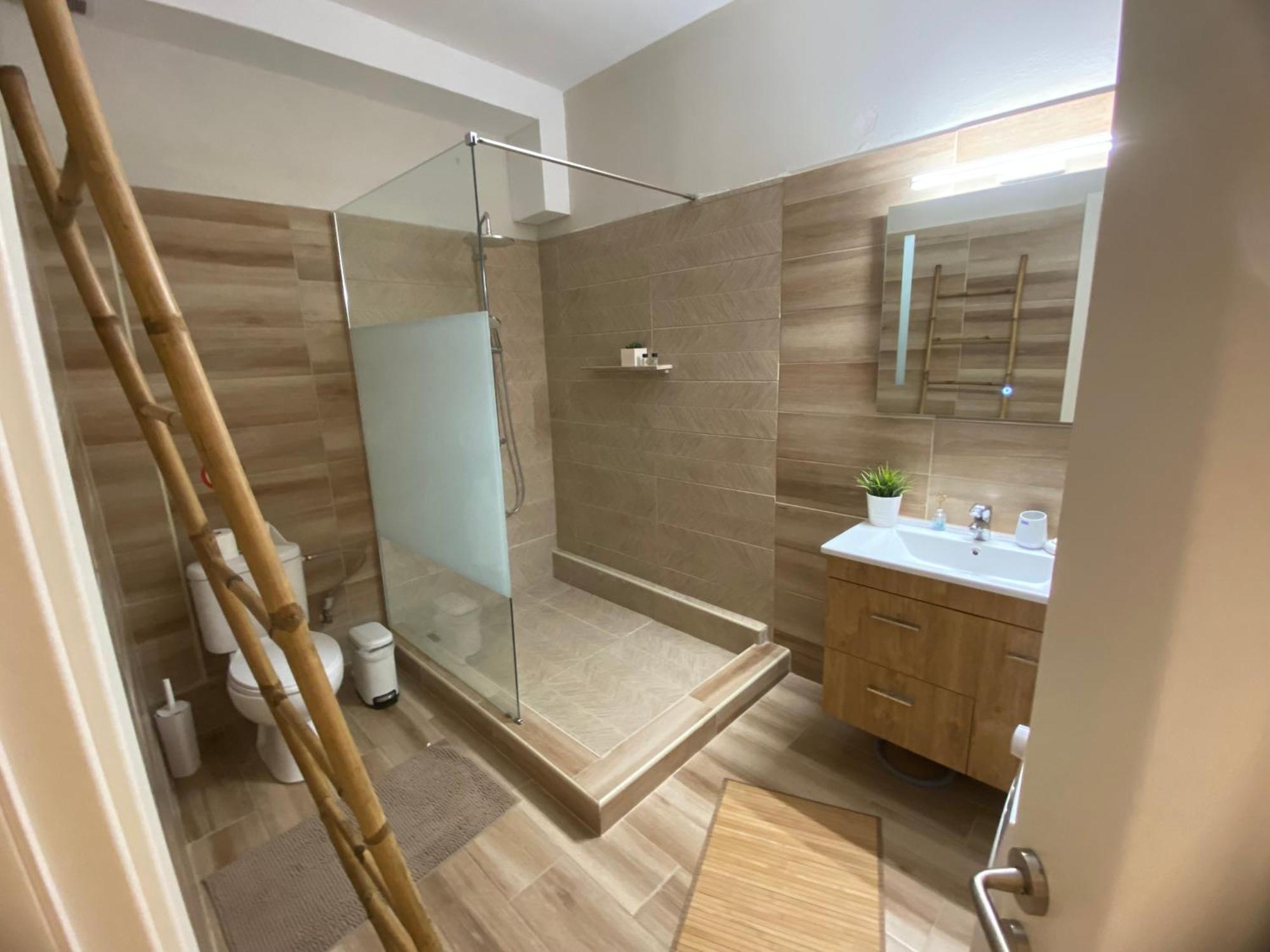 Lmj Apartments Artemida  Luaran gambar
